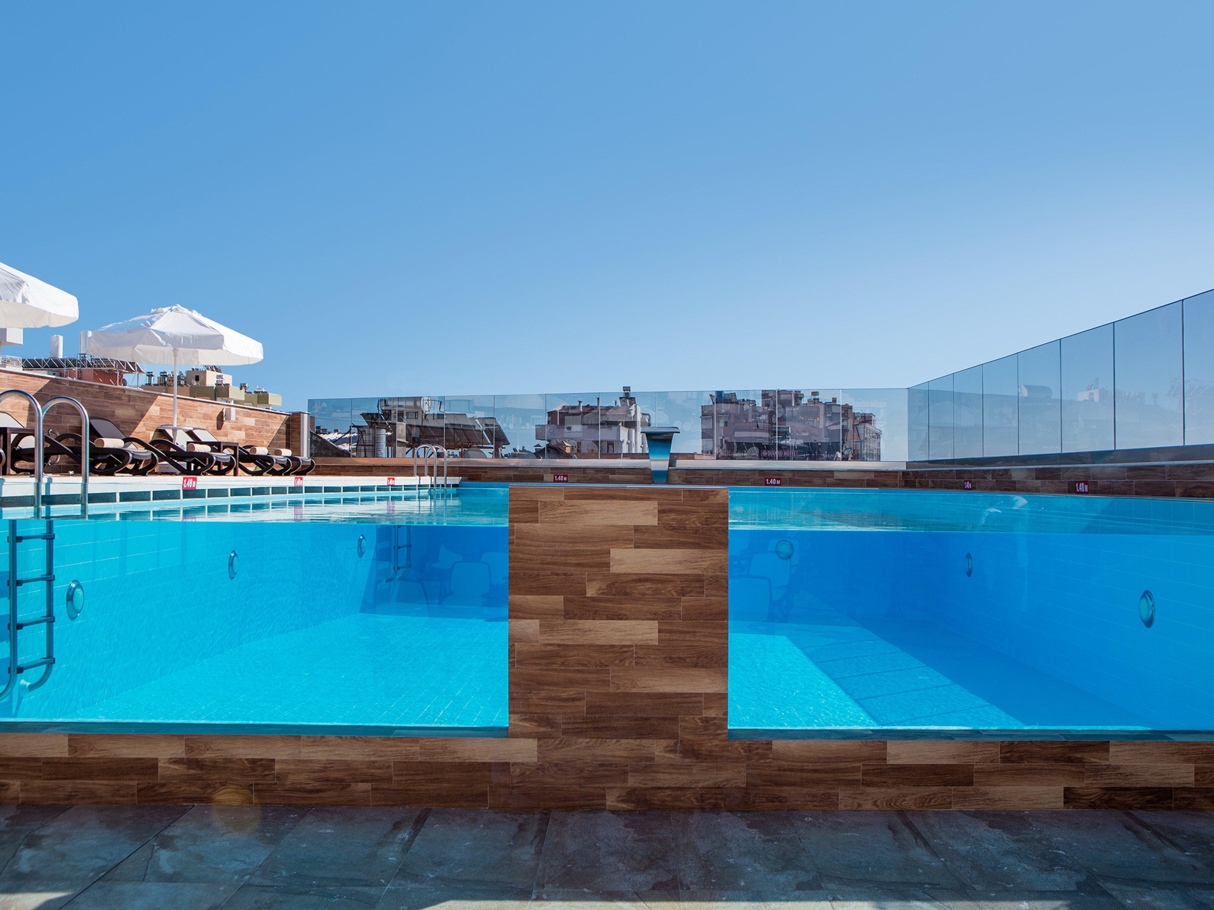 فندق هوليداي إن أنطاليا - لارا المظهر الخارجي الصورة Rooftop pool
